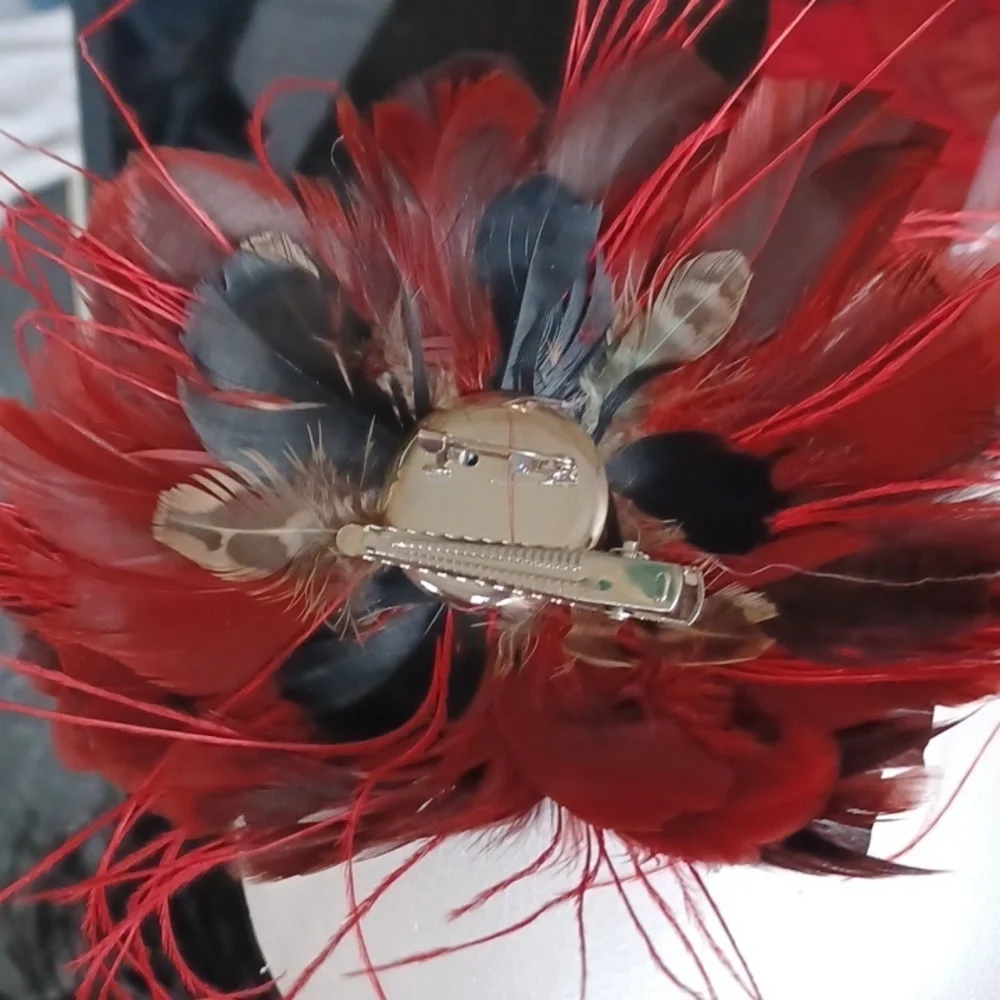 Vintage Fascinator Hat for Women Feather Black & Red, 2 pc
